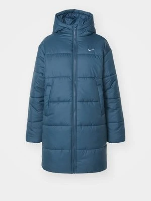 Płaszcz zimowy Nike niebieski