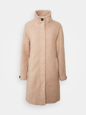 Płaszcz zimowy Numph