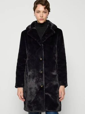 Płaszcz zimowy Oakwood