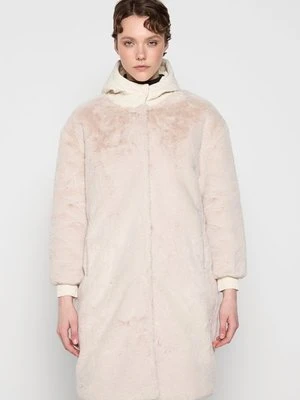 Płaszcz zimowy Oakwood