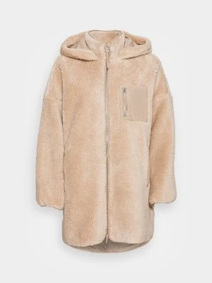 Płaszcz zimowy Only Petite