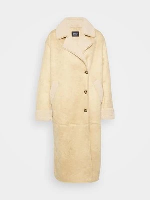 Płaszcz zimowy Only Tall