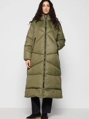 Płaszcz zimowy pinko