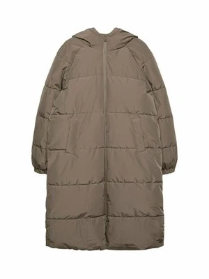 Płaszcz zimowy Stradivarius