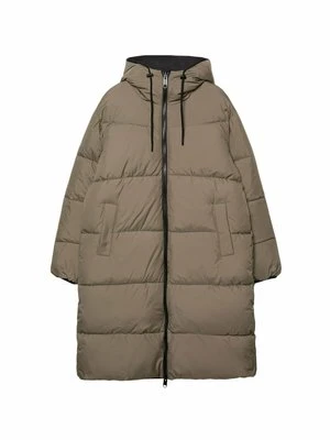 Płaszcz zimowy Stradivarius