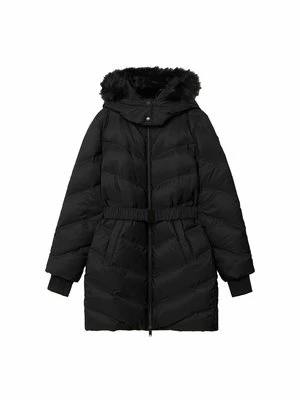 Płaszcz zimowy Stradivarius