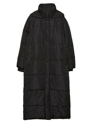 Płaszcz zimowy Stradivarius