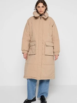 Płaszcz zimowy Tantra