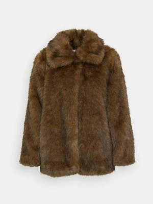 Płaszcz zimowy Vero Moda Petite