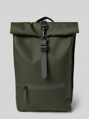 Plecak zwijany z regulowanymi szelkami Rains