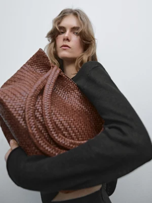 Zdjęcie produktu Pleciona Torba Shopper Średniego Rozmiaru Ze Skóry Nappa - Skórzany - - Massimo Dutti - Kobieta