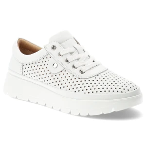 Półbuty damskie Vinceza, cholewka ze skóry naturalnej licowej z perforacją wiązanie z przodu metalowe oczka z zabudowanym przodem, białe, 79629