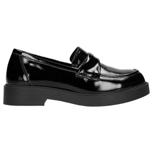 Czarne lakierowane mokasyny typu penny loafers 46305-31 Wojas