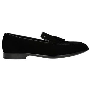 Czarne loafersy męskie z dwoiny z fredzelkiem 10327-61 Wojas