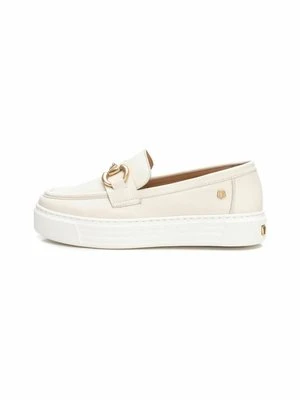 Półbuty wsuwane Carmela