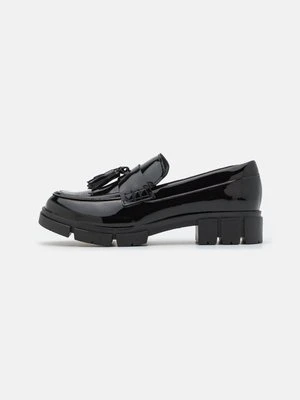 Półbuty wsuwane Clarks