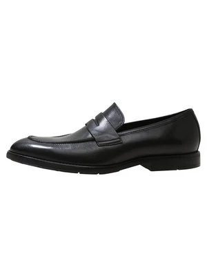 Półbuty wsuwane Clarks
