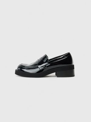 Półbuty wsuwane Even&Odd By Zalando czarny