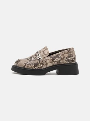 Półbuty wsuwane Even&Odd Wide Fit By Zalando