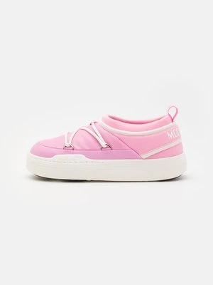 Półbuty wsuwane moon boot