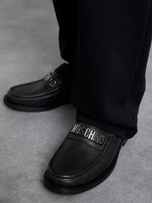 Półbuty wsuwane Moschino