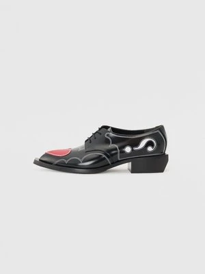 Półbuty wsuwane Moschino