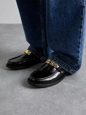 Półbuty wsuwane Moschino