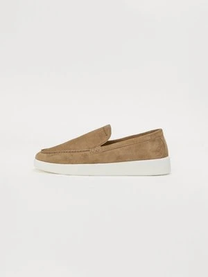 Półbuty wsuwane Nubikk