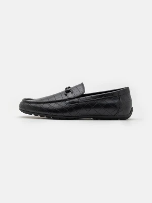 Półbuty wsuwane Pier One By Zalando czarny