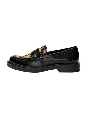 Półbuty wsuwane PULL&BEAR