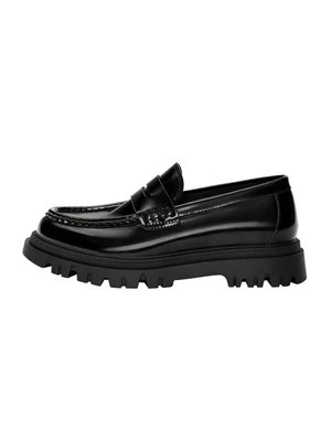 Półbuty wsuwane PULL&BEAR czarny