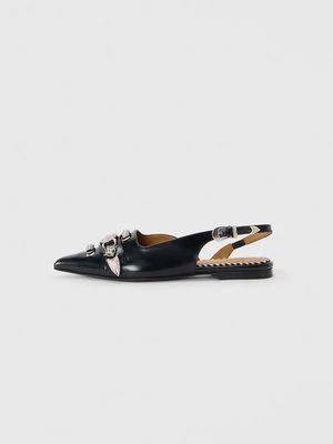 Półbuty wsuwane Toga