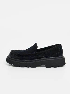 Półbuty wsuwane UGG czarny