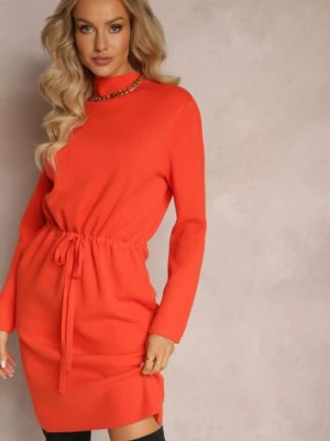 Pomarańczowa Sweterkowa Sukienka Pudełkowa ze Ściągaczem Helmineka