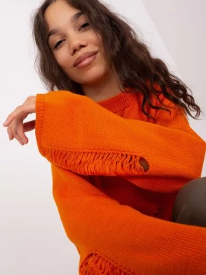 Pomarańczowy sweter oversize z szerokim rękawem
