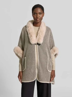 ponczo w stylu relaxed fit ze sztucznego futra Apricot Piaskowy