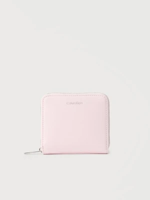 Portfel Calvin Klein jasnoróżowy