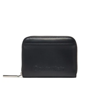 Portfel damski Calvin Klein Embossed Logo Medium Zip Around K60K612965 Czarny