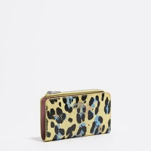 Portfel kompaktowy błyszcząca faktura print Leopard żółty pastelowy BIMBA Y LOLA