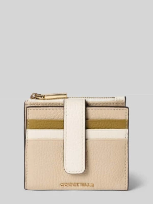 portfel z detalem z logo i przegródką zapinaną na zamek błyskawiczny Coccinelle