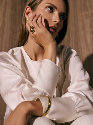 Pozłacany pierścionek one size z motywem kropli TARANKO