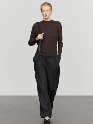 Prążkowany Sweter Z Dzianiny Z Półgolfem - Brązowy - Massimo Dutti - Female