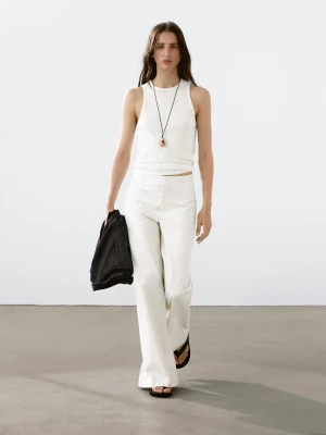 Prążkowany Top Z Dzianiny Z Dekoltem Halter - Surowy - - Massimo Dutti - Kobieta