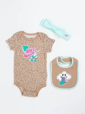 Prezenty z okazji narodzin Nike Sportswear