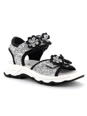 Primigi Sandały w kolorze srebrnym rozmiar: 38