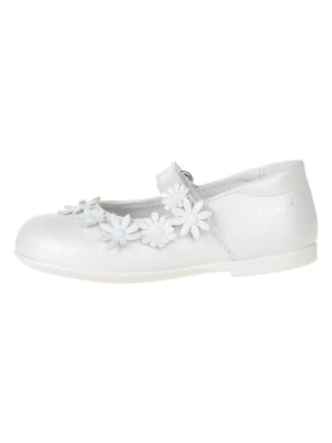 Primigi Skórzane baleriny w kolorze białym z paskiem rozmiar: 23