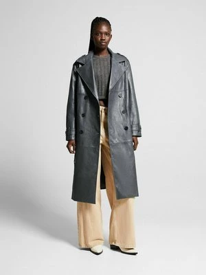 Prochowiec Bershka