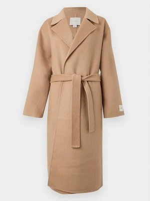 Prochowiec Calvin Klein