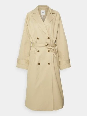 Prochowiec Object Tall