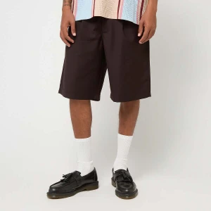 Prohibited Pleated Shorts mężczyźni Krótkie spodenki brązowy rozmiar Odzież